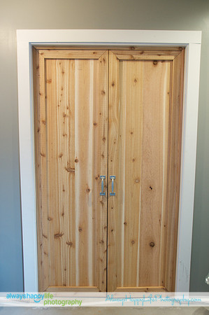 Wooden Barn Door DIY